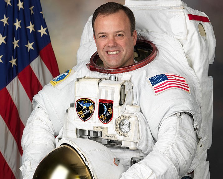 Astronaut Ron Garan Talks With Students at SPARK!